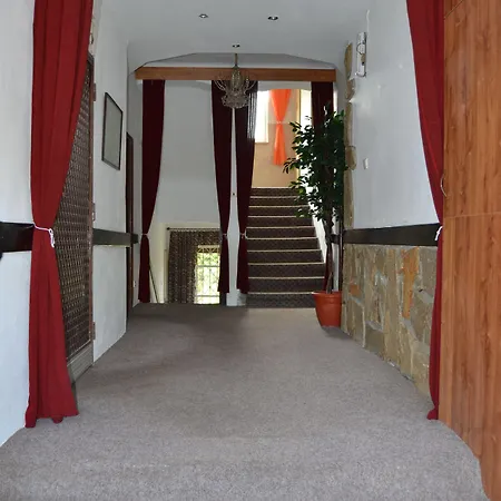 Penzion Hostal Petrovice (Olomouc)